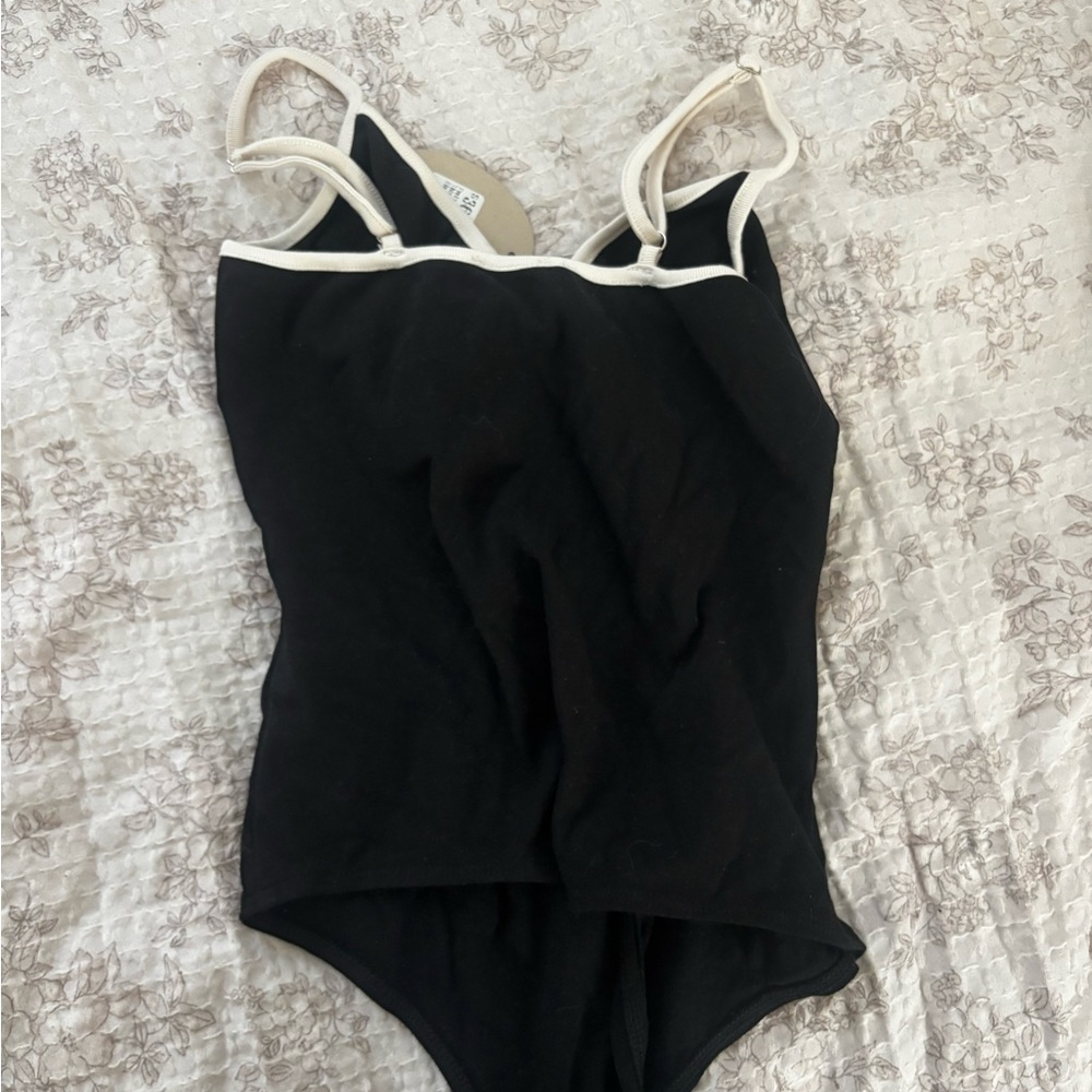 Black and White Bodysuit with Bow Detail - Picture 4 of 4